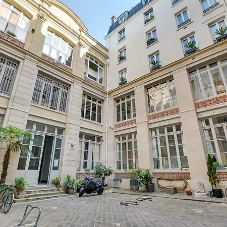 Pick A Flat's In Upper Marais - Rue D'hauteville Apartment